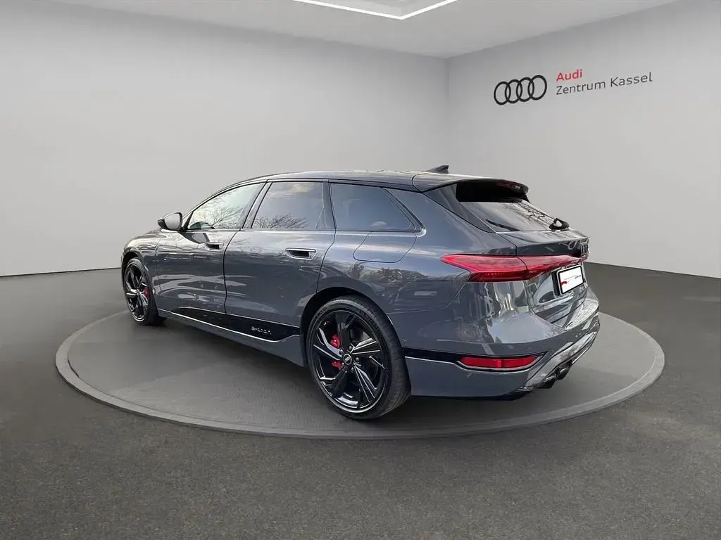 Gebraucht Audi A6 e-tron Performance 269 kW (367 PS) 2025 Magnetgrau Kombi