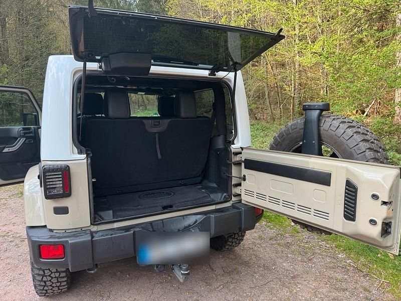 Gebraucht Jeep Wrangler 235 PS (172 kW) 2018 Beige SUV