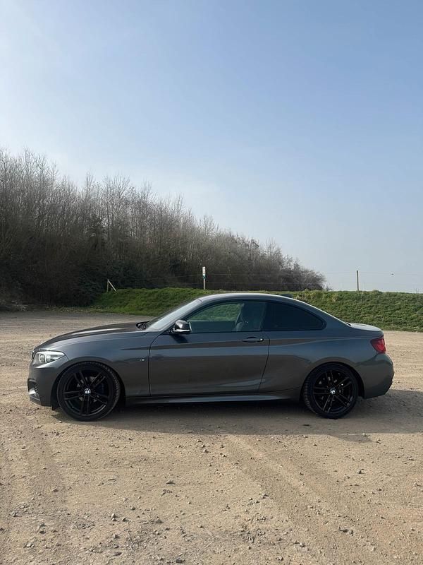 Gebraucht BMW 218 M Sport 140 PS (102 kW) 2019 Grau Coupé