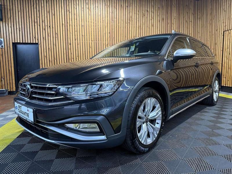 Mangangrau Gebraucht 2022 VW Passat Alltrack Kombi | 27.990 € (Fairer Preis) - Bild 1/4