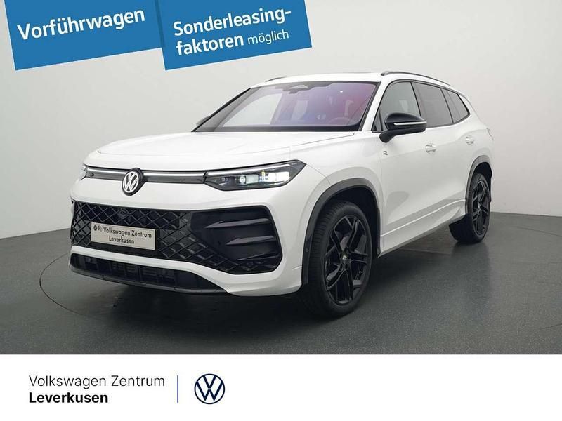 Pure white Gebraucht 2025 VW Tayron R-line SUV | 59.980 € (Fairer Preis) - Bild 1/4