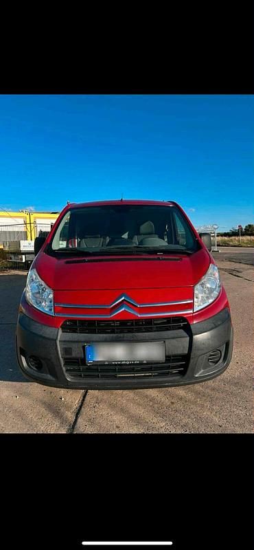 Rot Gebraucht 2011 Citroën Jumpy Van / Kleinbus | 1.950 € (Superpreis) - Bild 1/4