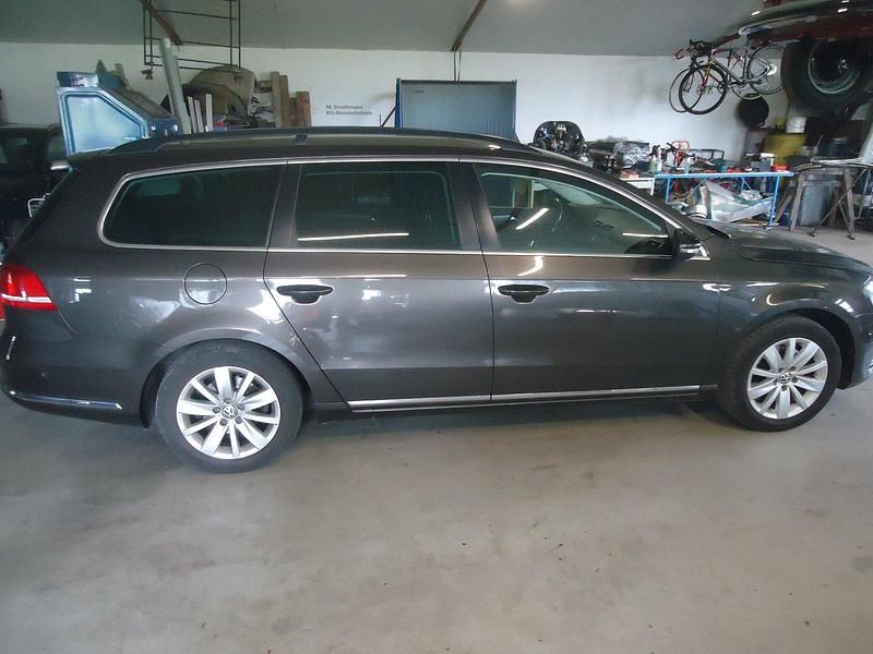 Second-hand VW Passat 122 CP (89 kW) 2013 Maro Break