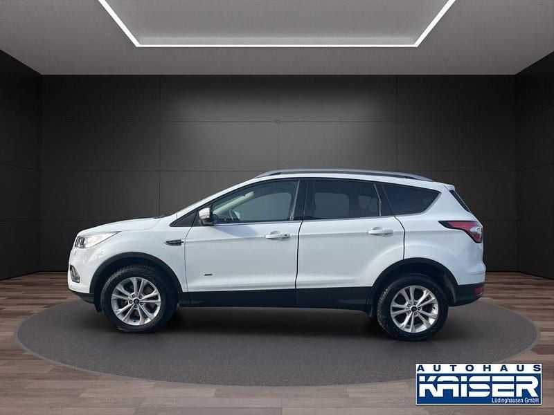 Gebraucht Ford Kuga Titanium 175 PS (128 kW) 2019 Weiß SUV