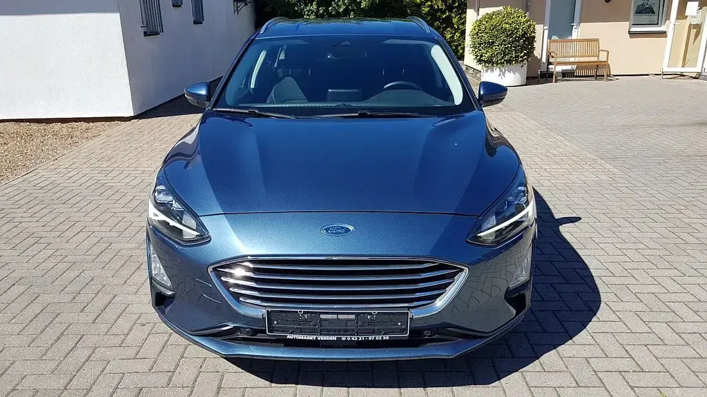 Gebraucht Ford Focus Titanium 150 PS (110 kW) 2019 Blau Limousine