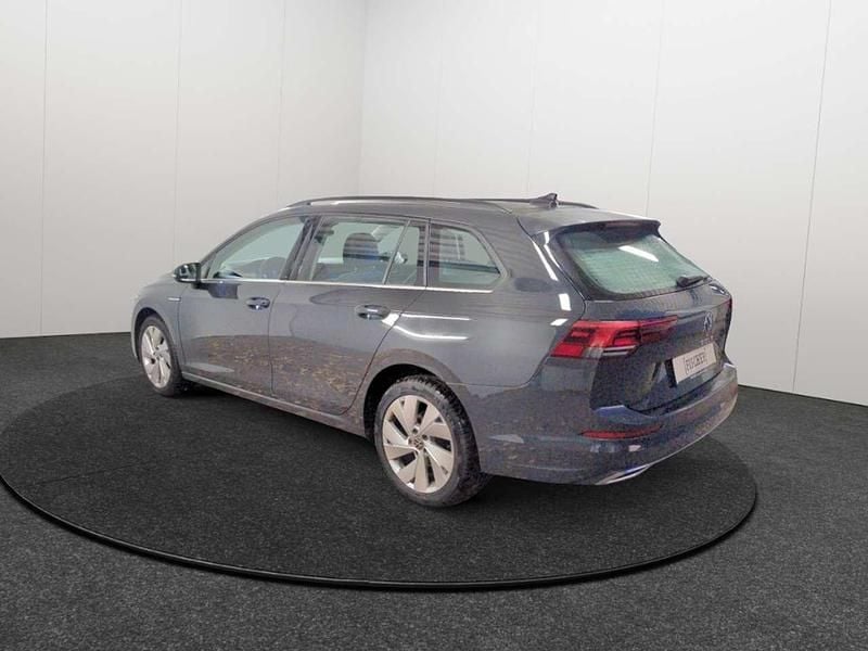 Gebraucht VW Golf VIII Style 150 PS (110 kW) 2022 Grau Kombi