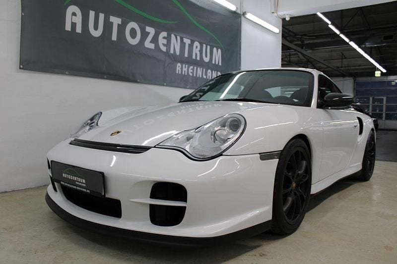 Carraraweiss Gebraucht 2004 Porsche 911 GT2 Coupé | 199.000 € - Bild 1/4