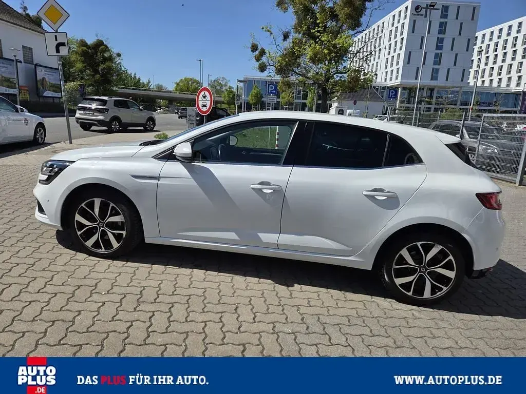 Gebraucht Renault Mégane IV Bose Edition 159 PS (116 kW) 2019 Weiß Limousine