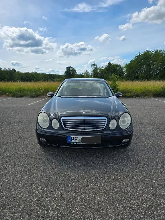 Gebraucht Mercedes E200 Elegance 163 PS (119 kW) 2006 Schwarz Limousine