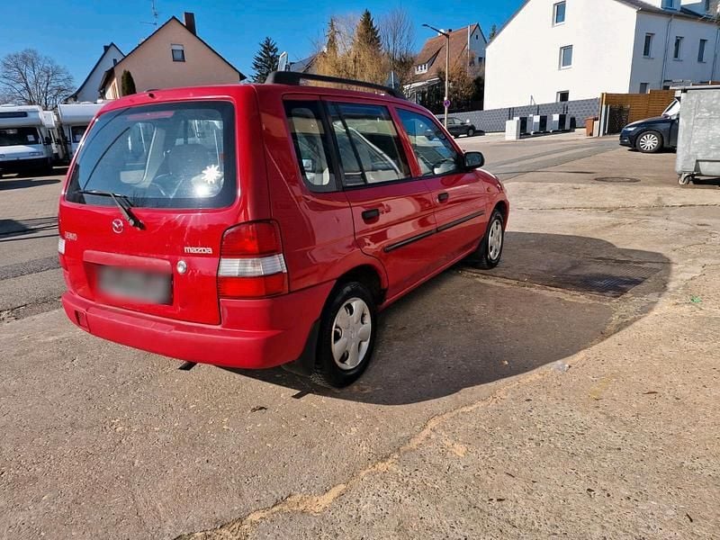 Gebraucht Mazda Demio 60 PS (44 kW) 1999 Rot Kleinwagen