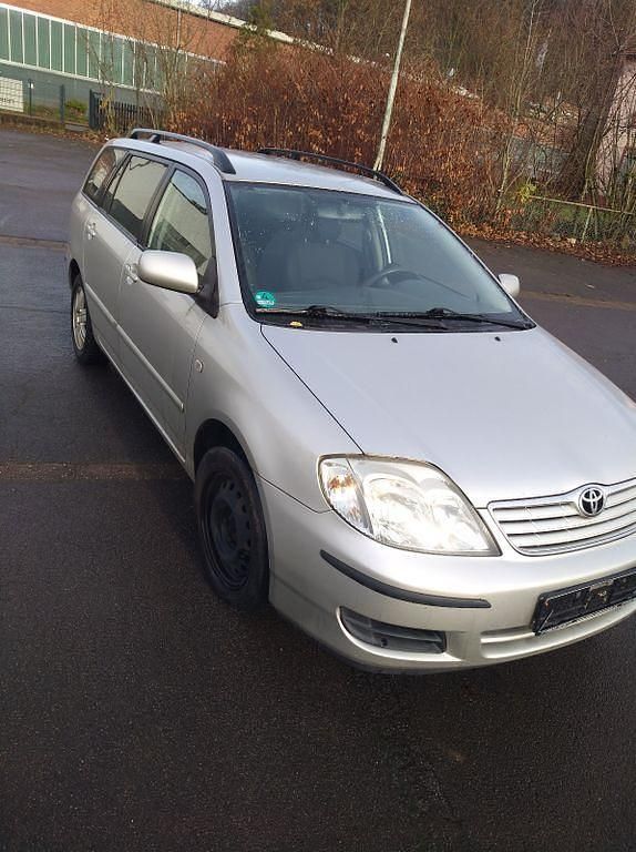 Silber Gebraucht 2006 Toyota Corolla Luna Kombi | 3.000 € (Fairer Preis) - Bild 1/4