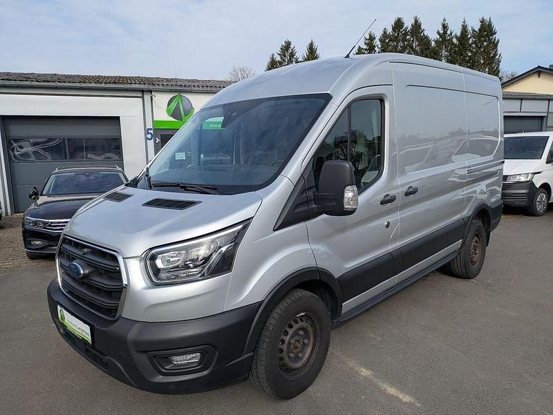 Gebraucht Ford Transit 170 PS (125 kW) 2021 Silber Van / Kleinbus