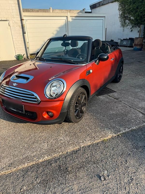 Orange Gebraucht 2011 Mini Cooper Cabriolet Cabrio | 6.999 € (Fairer Preis) - Bild 1/4