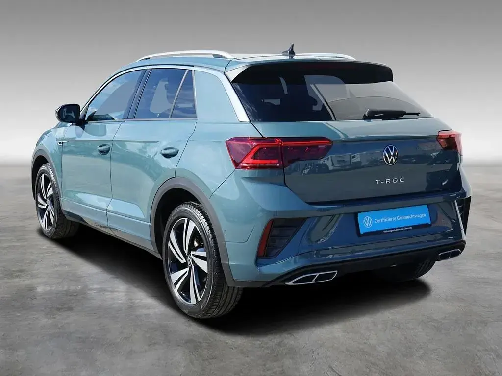 Second-hand VW T-Roc R-line 150 CP (110 kW) 2023 Albastru SUV
