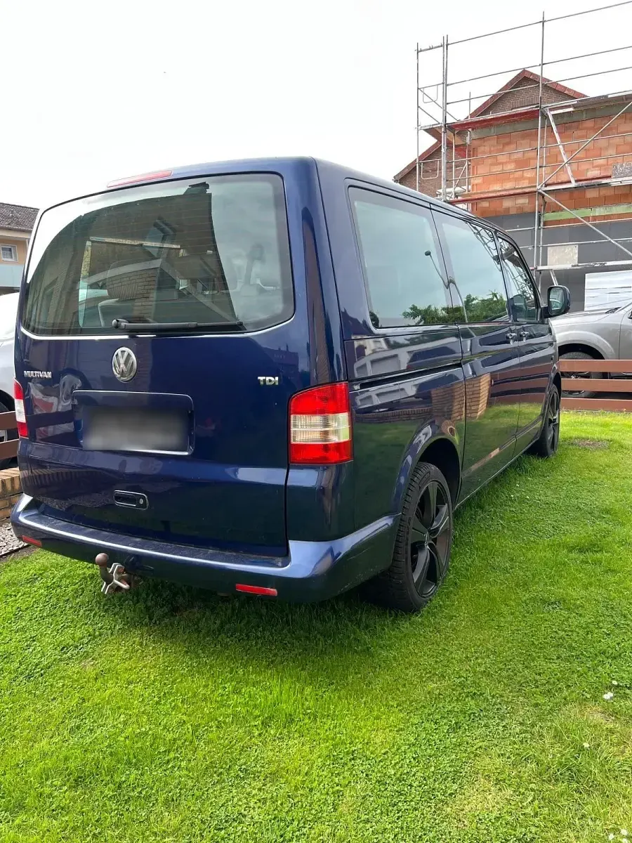 Gebraucht VW Multivan 131 PS (96 kW) 2006 Blau Van / Kleinbus