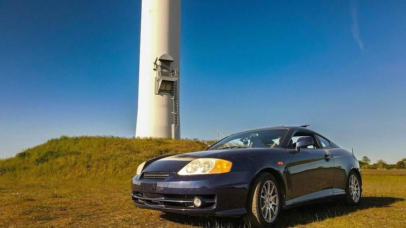 Blau Gebraucht 2002 Hyundai Coupé Coupé | 2.500 € (Fairer Preis) - Bild 1/4