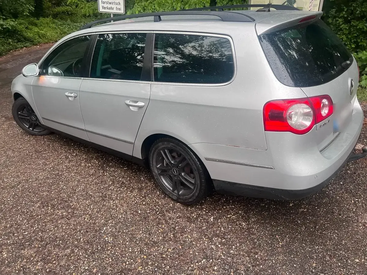 Gebraucht VW Passat 140 PS (102 kW) 2008 Silber Kombi