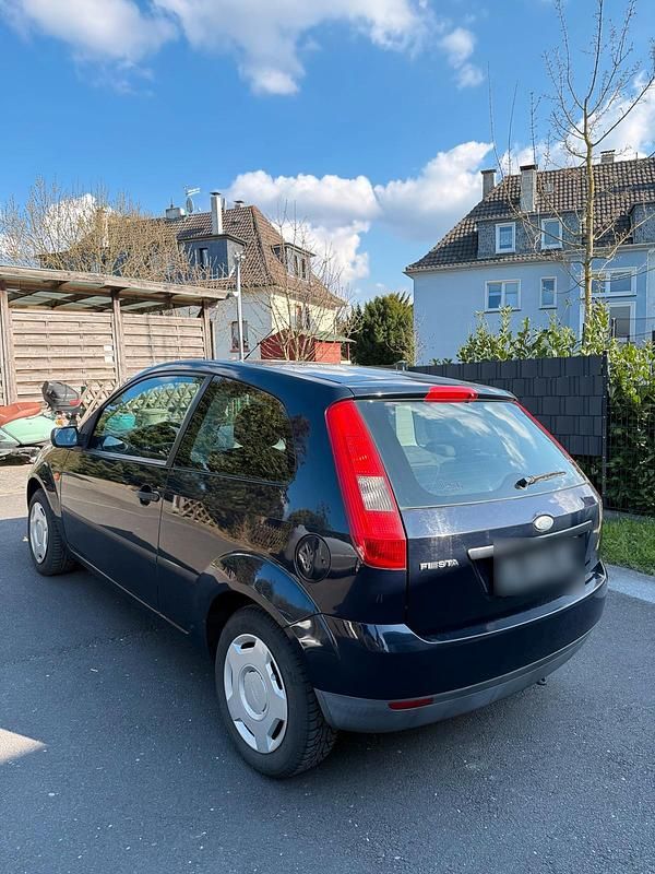 Gebraucht Ford Fiesta 60 PS (44 kW) 2005 Blau Kleinwagen