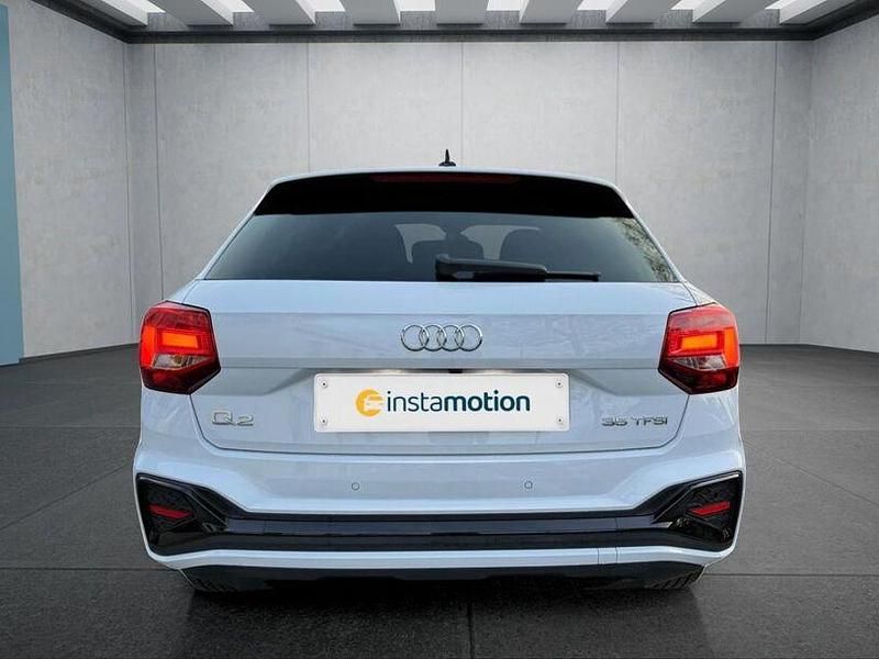 Używany Audi Q2 S-Line 150 KM (110 kW) 2025 Biały SUV