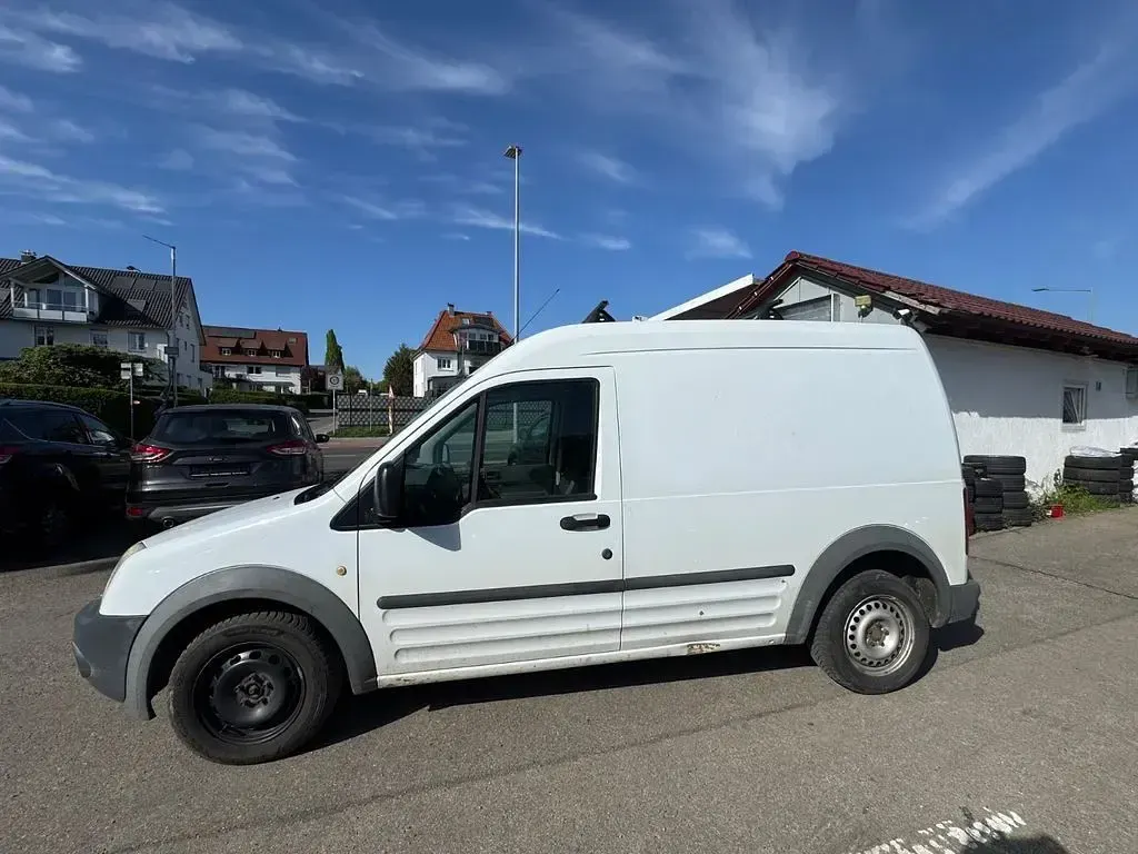 Gebraucht Ford Transit Connect 110 PS (80 kW) 2011 Weiß Van / Kleinbus