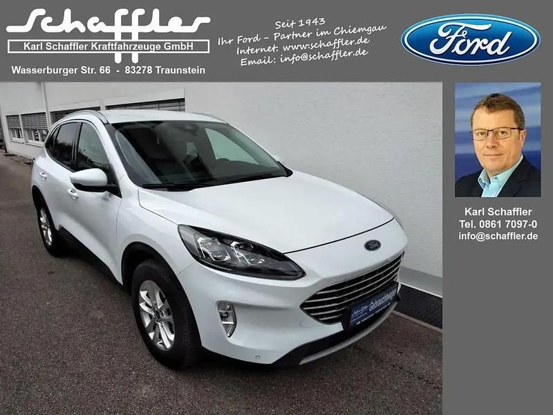 Gebraucht Ford Kuga Titanium X 152 PS (111 kW) 2021 Frostweiß SUV