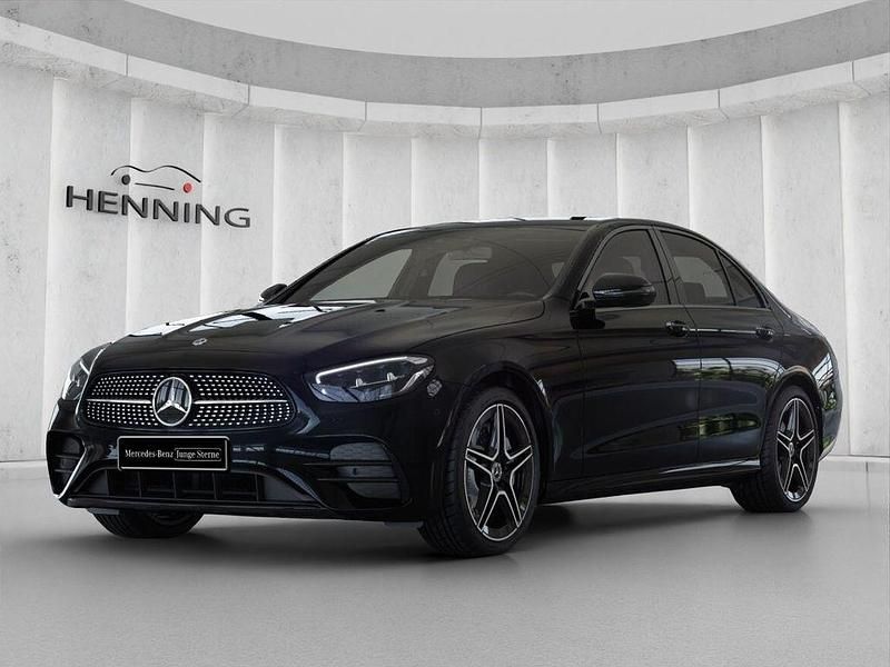 Schwarz Gebraucht 2021 Mercedes E300 Limousine | 43.780 € - Bild 1/4