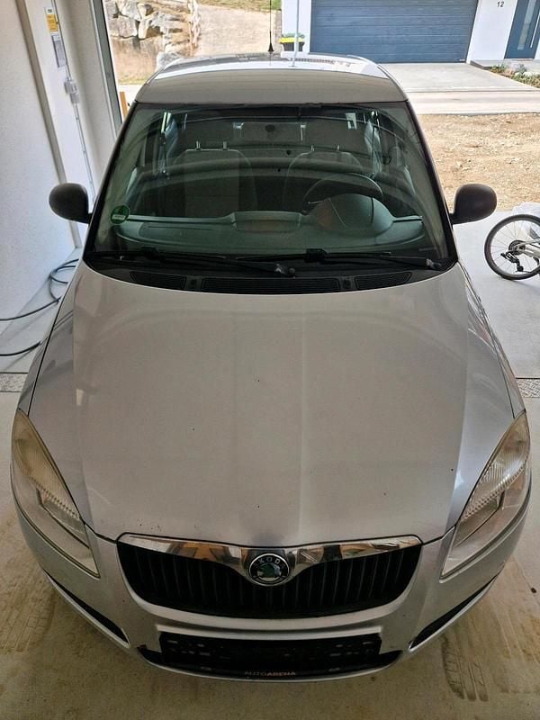 Gebraucht Skoda Fabia Elegance 69 PS (50 kW) 2010 Grau Kleinwagen