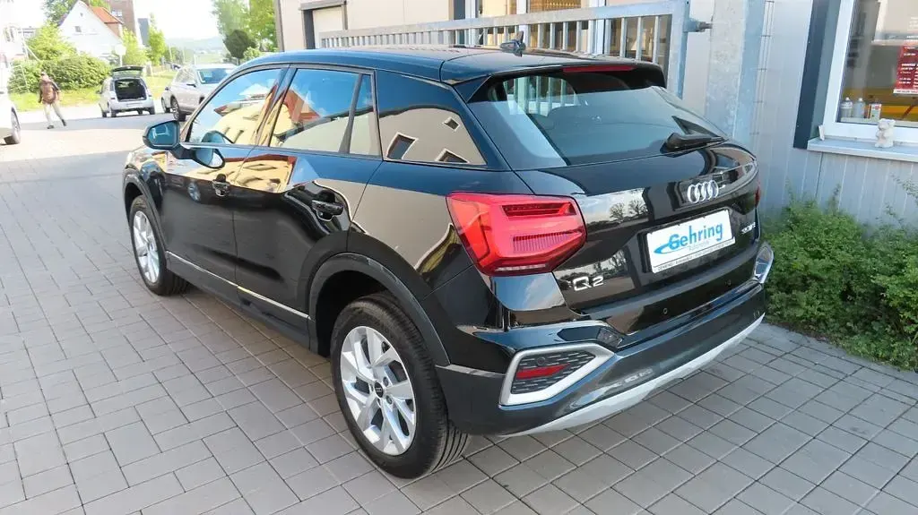 Gebraucht Audi Q2 Advanced 150 PS (110 kW) 2025 Schwarz SUV
