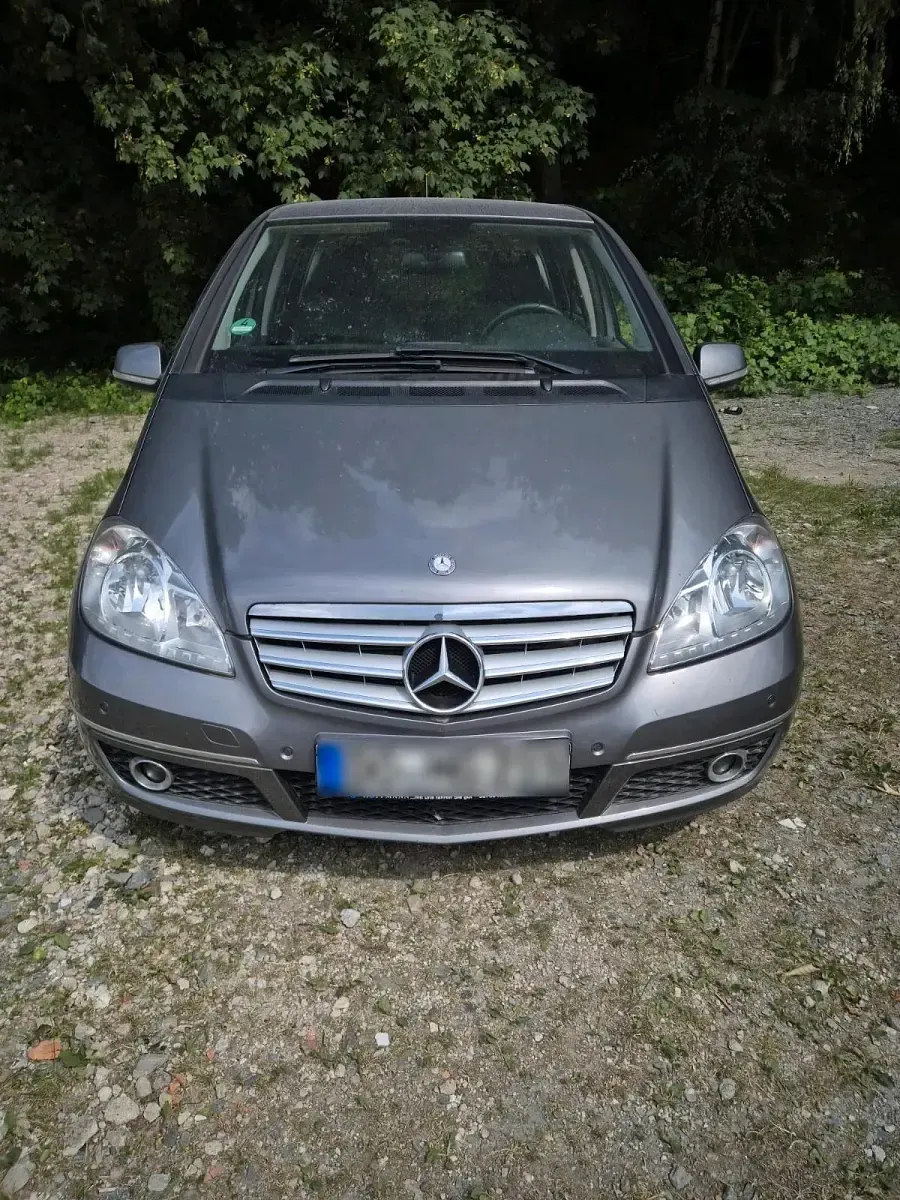 Gebraucht Mercedes A180 109 PS (80 kW) 2011 Kleinwagen