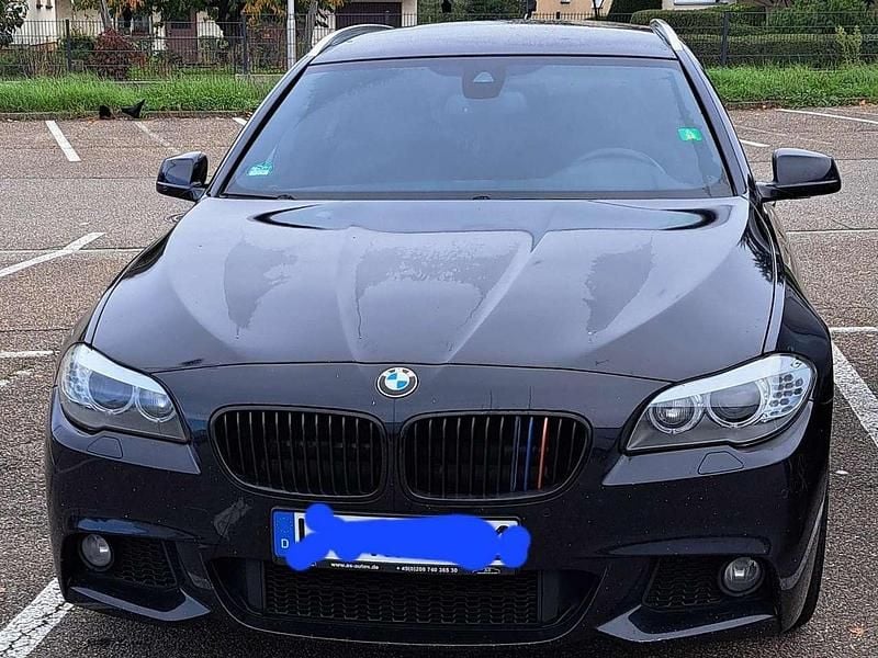 Gebraucht BMW 530 Sport Line 258 PS (189 kW) 2012 Schwarz Kombi