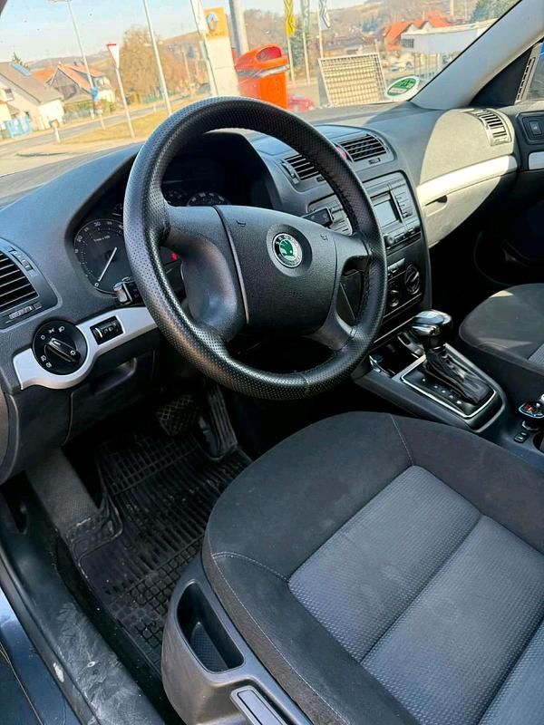 Gebraucht Skoda Octavia 105 PS (77 kW) 2007 Andere farben Kombi