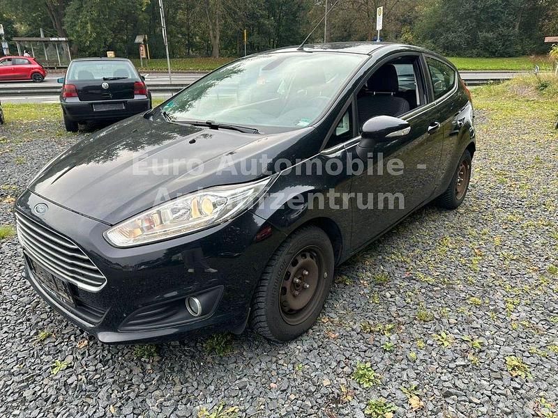 Schwarz Gebraucht 2013 Ford Fiesta Titanium Kleinwagen | 2.690 € (Superpreis) - Bild 1/4