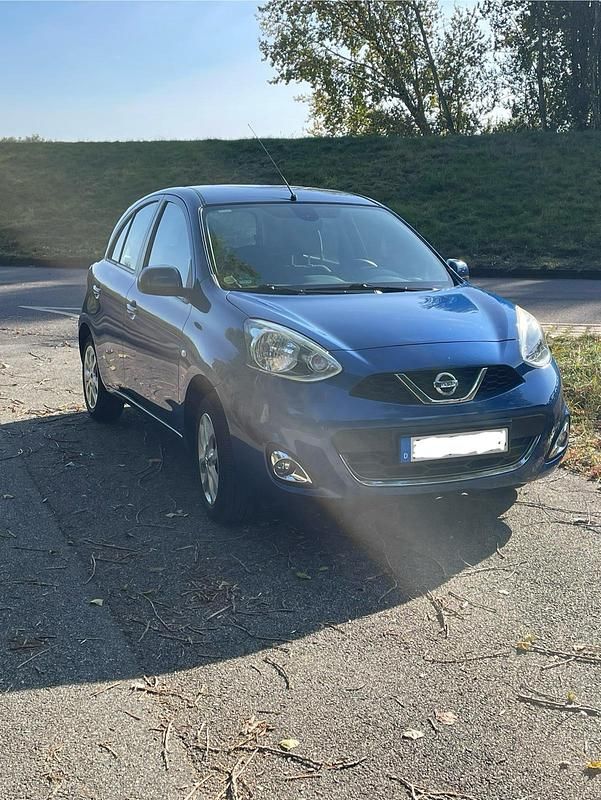 Gebraucht Nissan Micra 80 PS (58 kW) 2016 Blau Kleinwagen