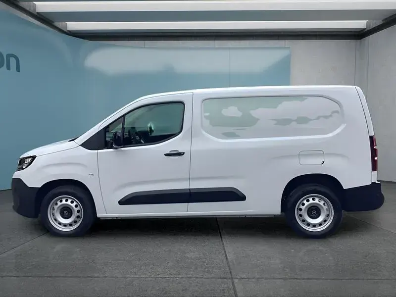 Neu Opel Combo 131 PS (96 kW) 2026 Weiß Van / Kleinbus