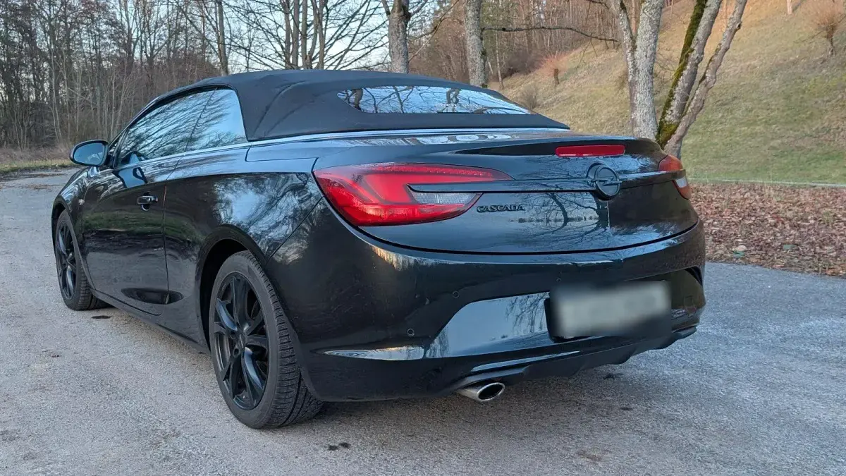Gebraucht Opel Cascada 165 PS (121 kW) 2013 Schwarz Cabrio