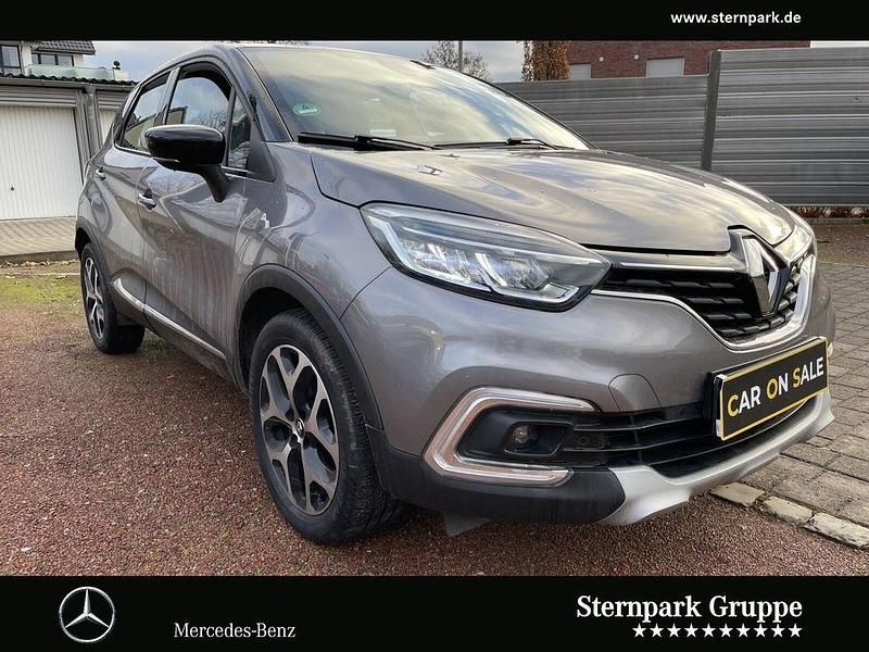 Grau Gebraucht 2019 Renault Captur Intens SUV | 12.590 € (Guter Preis) - Bild 1/4