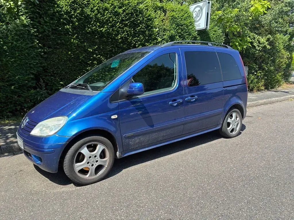 Gebraucht Mercedes Vaneo 91 PS (66 kW) 2005 Blau Van / Kleinbus