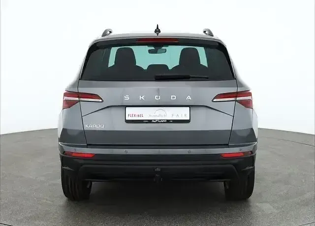 Gebraucht Skoda Karoq 150 PS (110 kW) 2024 Graphitgraumet. SUV