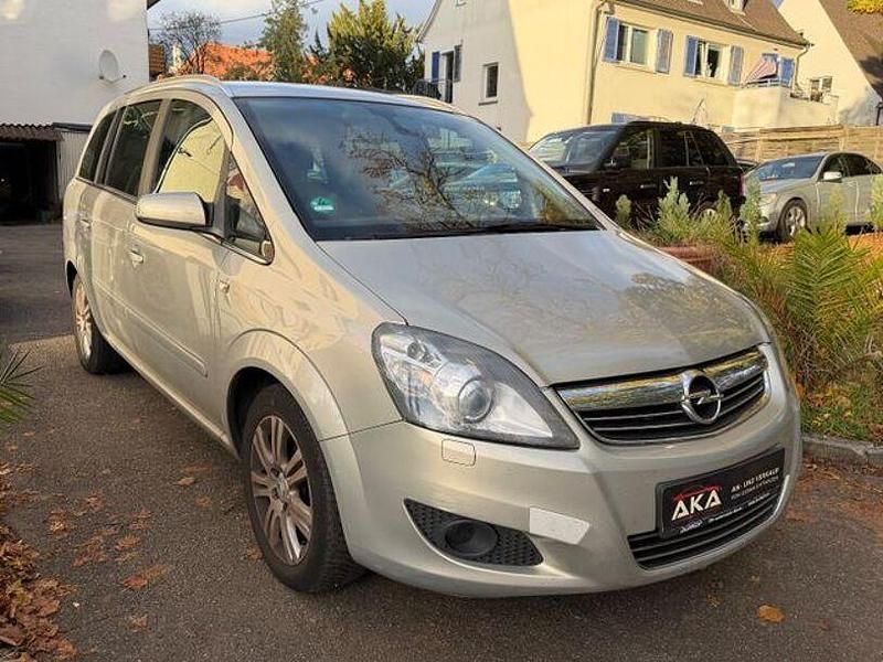 Grau Gebraucht 2009 Opel Zafira Innovation Van / Kleinbus | 2.999 € (Fairer Preis) - Bild 1/4