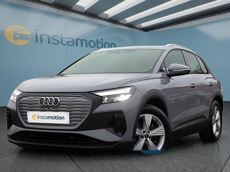 Grau Gebraucht 2021 Audi Q4 e-tron SUV | 22.949 € (Guter Preis) - Bild 1/4