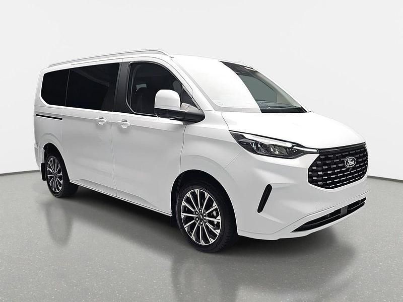 Neu Ford Tourneo Titanium 170 PS (125 kW) 2025 Weiß Van / Kleinbus