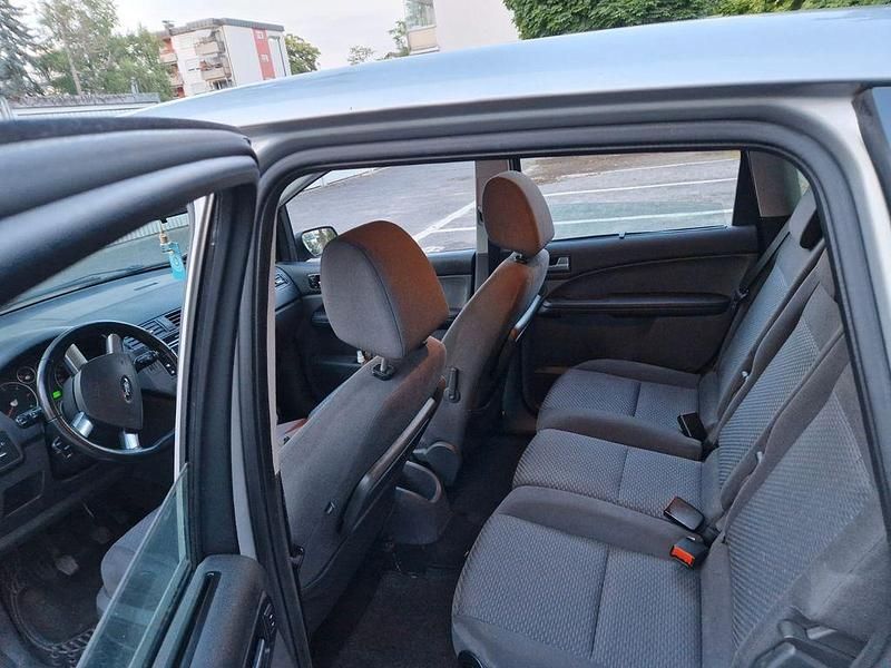 Silber Gebraucht 2004 Ford C-MAX Trend Van / Kleinbus | 2.750 € - Bild 1/4