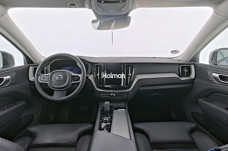 Gebraucht Volvo XC60 Plus 197 PS (144 kW) 2024 Blau SUV