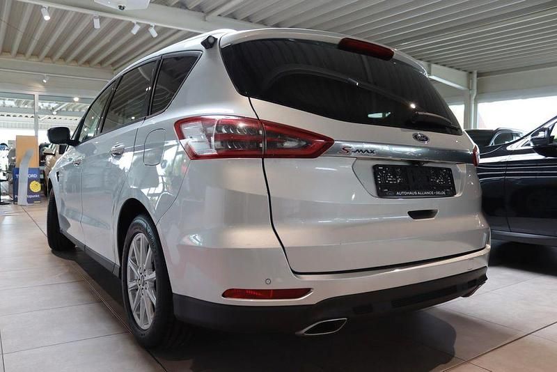 Gebraucht Ford S-MAX Trend 190 PS (139 kW) 2020 Silber Van / Kleinbus