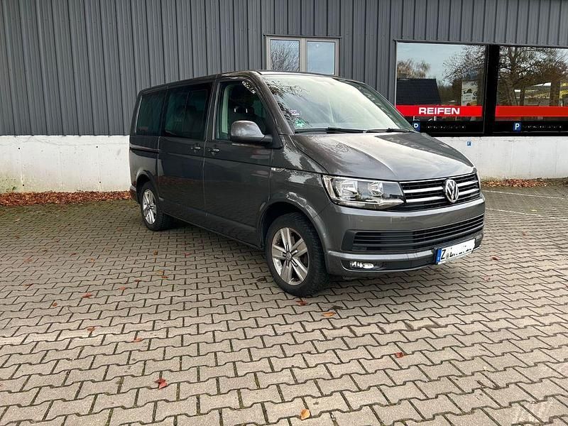 Grau Gebraucht 2017 VW T6 Comfortline Van | 33.199 € (Fairer Preis) - Bild 1/4