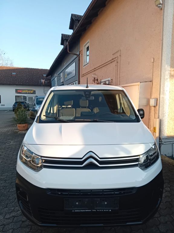 Gebraucht Citroën Berlingo 131 PS (96 kW) 2021 Weiß Van / Kleinbus