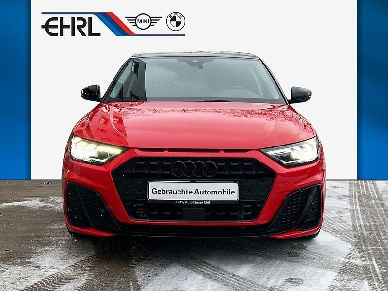 Gebraucht Audi A1 S-Line 110 PS (80 kW) 2022 Rot SUV