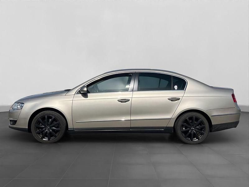 Gebraucht VW Passat Comfortline 170 PS (125 kW) 2006 Beige Limousine