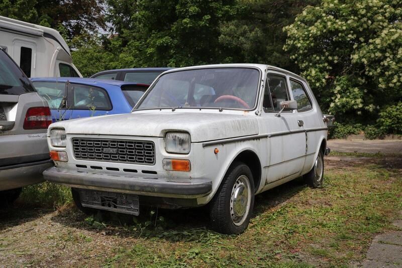 Weiß Gebraucht 1976 Fiat 127 Kleinwagen | 2.950 € - Bild 1/4