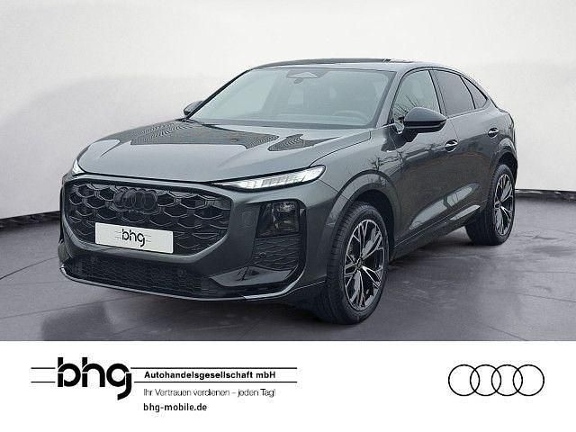 Grau Neu 2025 Audi Q3 Sportback Basis SUV | 49.888 € (Etwas zu teuer) - Bild 1/4